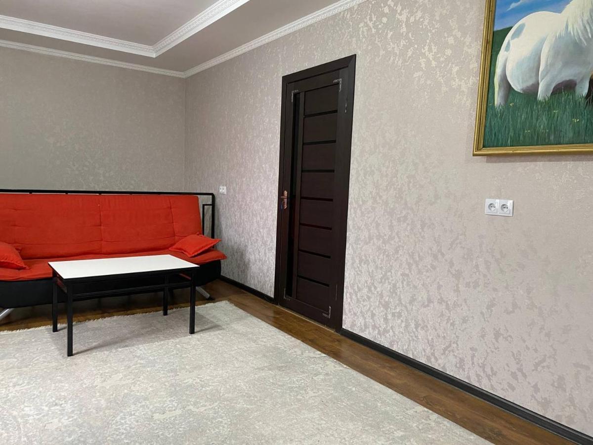 Karakol-Guest Bed & Breakfast Ngoại thất bức ảnh